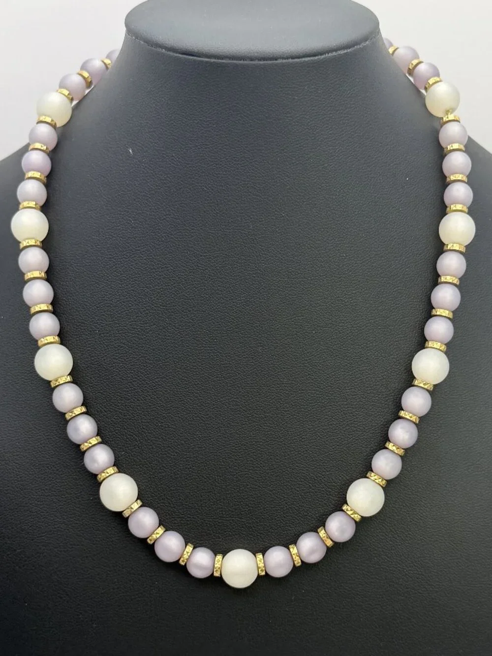 Book Piece Vintage Napier Necklace Frosted Sherbet Collection Lavender White